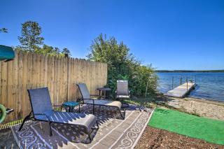 Quaint Oakland Getaway on East Pond Lake! - Waterville - 9