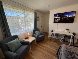 Cobmin Ridge Motel - - 3
