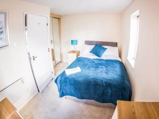 Marina View Apartment - Swansea - 7