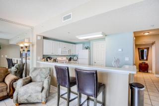 Majestic Beach Resort Tower 1-711 - Panama City Beach - 7