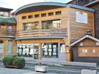 Appartement T4 Lumineux au Centre de Morzine, Proche Télécabines – 6 Pers, Parc. Couv., Multipass Été - FR-1-684-33 - Morzine - 1
