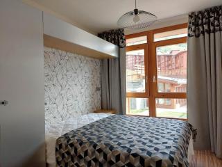 Charmant 3 pièces aux Arcs 1800, proche pistes, balcon, piscine, cheminée, parking, 8 pers. - FR-1-411-850 - 4
