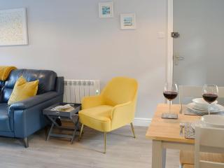 Hill Street Cottage - 2