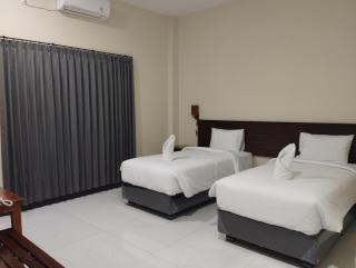Palm bajo hotel - Labuan Bajo - 4