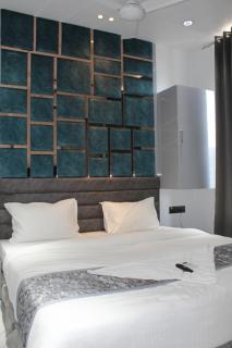 Hotel The Lowell - Surat - 1