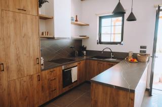 CasaCarma III, private pool, boho design, central - 2