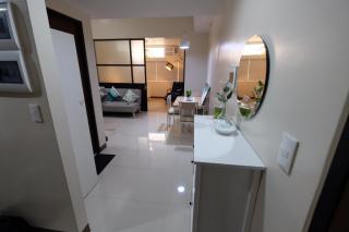 Modern Minimalist 1BR Apartment in Makati - Manila - 2