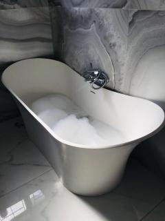 Lux on Patricia 1B - 3