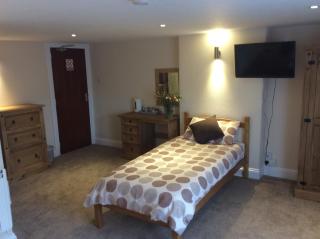 The Queens Inn - St Martin Guernsey - 3