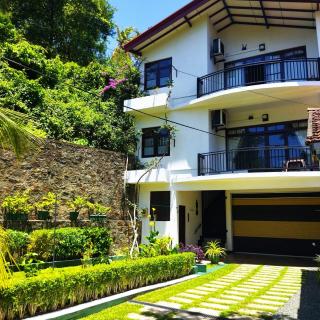 Edelweiss Residence - Hikkaduwa - 9