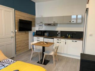 L Arlequin Proche CNPE Rez de Chaussée - 2