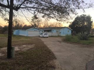 Pretty Lakehouse for a Great, Inexpensive Getaway! - Livingston - 3