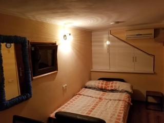 Silk House - 8
