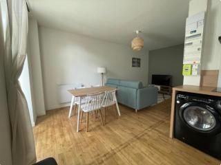 Superbe T2 Neuf Centre Ville Wifi Terrasse Netflix - 1