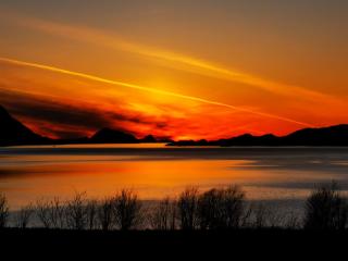 Unique and charming house at the foot of Lofoten's highest mountain - 4