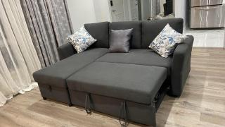 Spectacular 3 BR 2 WR House - Close to Airport - Toronto - 2