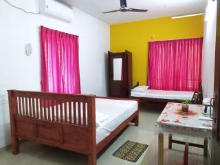 A K Munroe Homestay - Munroe Island - 5