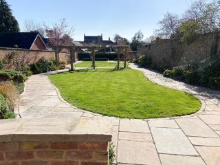 Bank House Apartment - Newnham - 6