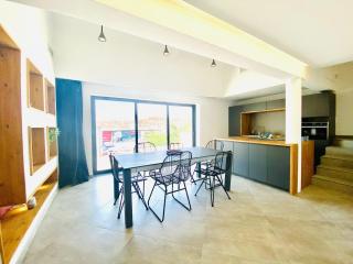Duplex 120m2 terrasse vue sur Nîmes - Nîmes - 3