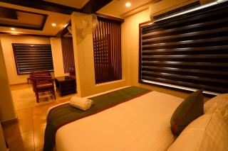 Zubis Inn Hotel - Kalpetta - 9