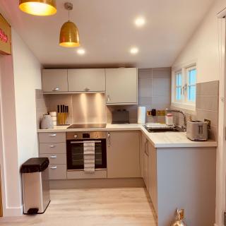 SHINE CHALET - UNIQUE & COMFORTABLE ACCOMMODATION - 2