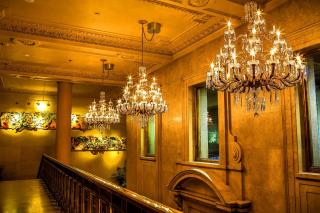 One King West Hotel and Residence - 4