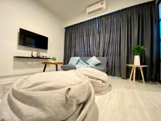 Jesselton Quay Seaview by StayMe - Kota Kinabalu - 1