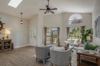 Lake House Retreat - Cape Coral - 7