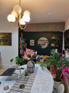 Bright spacious apartment in the park - Londra - 0