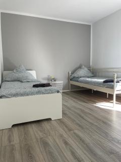 estrella24 LIVING ROOMS New York - Herne - 6