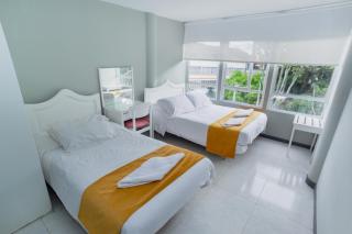 ApartaSuites & Hotel Bogota Suamox - Bogota - 4