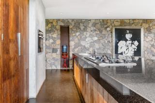 Wahyu wonderful 4Bd villa with huge garden and 2 pools - Seminyak - 1