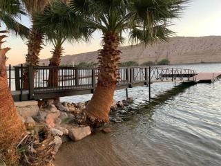 Restful hangout - Bullhead City - 0