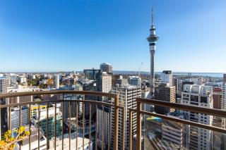 Luxury Penthouse Apartment - 4