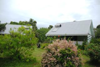 Ginas Garden Lodges, Aitutaki - 4 self contained lodges in a beautiful garden - Arutanga - 1