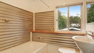 Barefoot Bungalow - 6