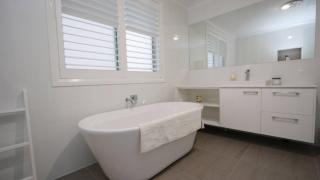 Lindyloo 13 Binda St, Hawks Nest - 6