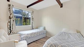 Calypso Cottage - Hawks Nest - 3