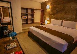 Tukan Hotel Playa del Carmen - Playa del Carmen - 9