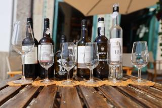 FLH Porto Clérigos Luxury Apartments - 4