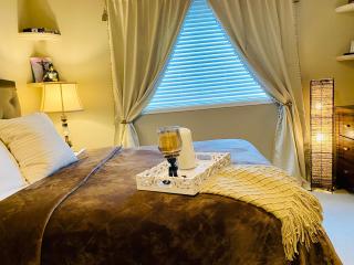 Lucy’s Elegant & Cozy House - Sammamish - 8