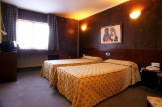 Hotel Villa De Nava - Nava - 0