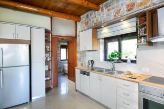 Charming Villa - Gerani - 3