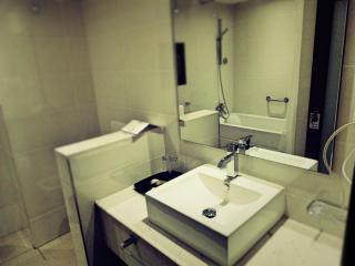 The Grand Palace Hotel - 2