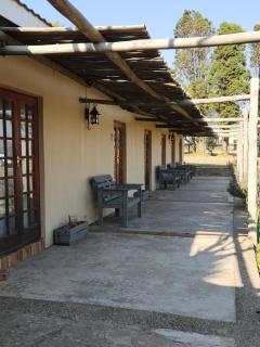 Weaver's Nest Country Inn - Wakkerstroom - 8