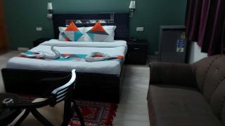 Hotel Ashray Noida - Noida - 6
