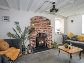 Lleiniog Cottage - 8