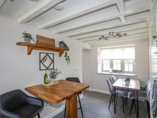 Lleiniog Cottage - 3