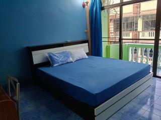 Yuri Guesthouse - Jomtien Beach - 6