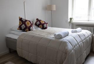 2ndhomes Cozy, Modern Courtyard Home with Great Location - Helsínquia - 9